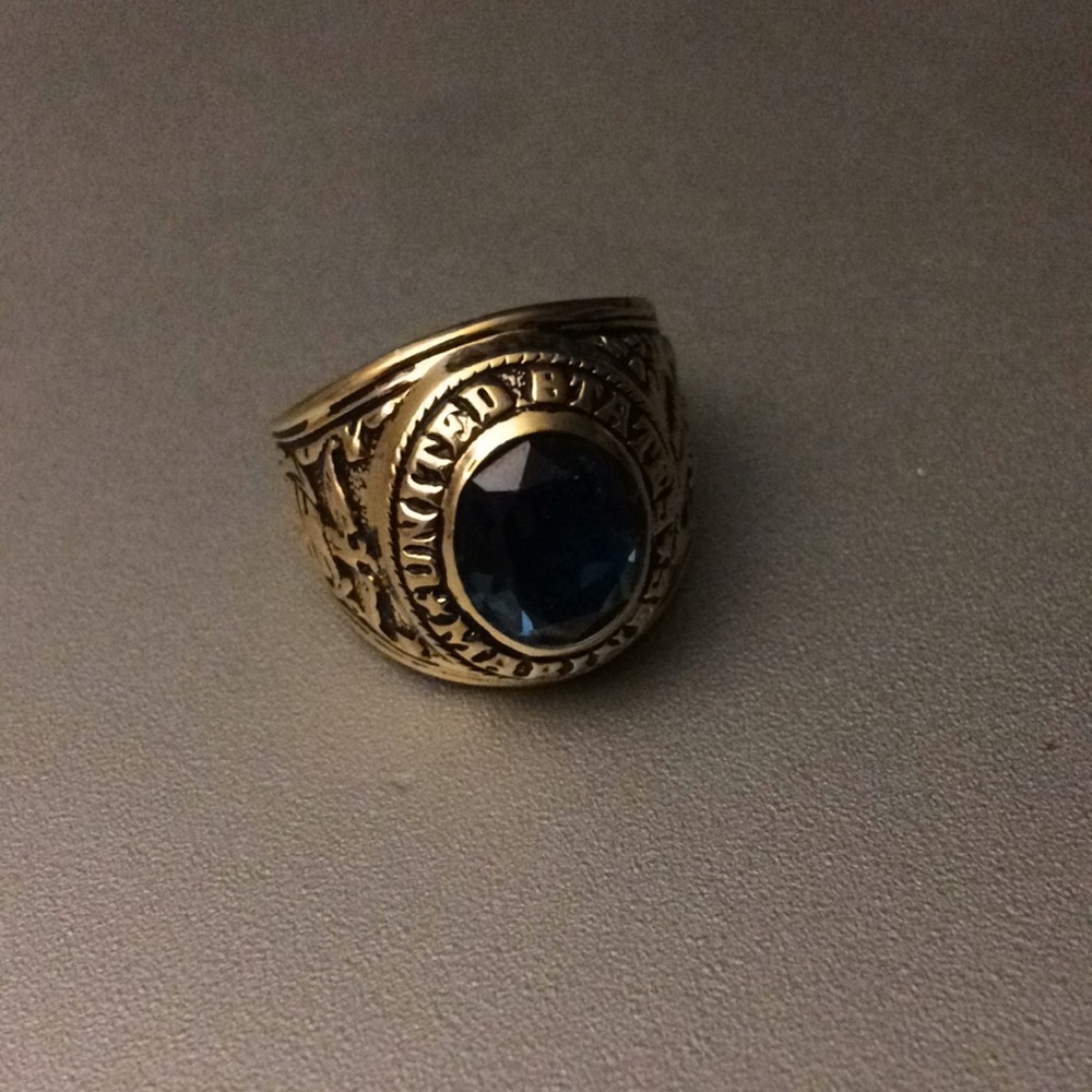 US MARINES GOLD RING